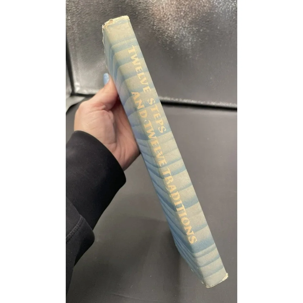 Twelve Steps and Twelve Traditions Trade Edition